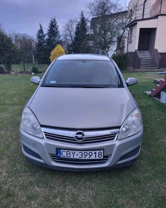 Opel Astra cena 9000 przebieg: 283496, rok produkcji 2007 z Tomaszów Lubelski małe 154